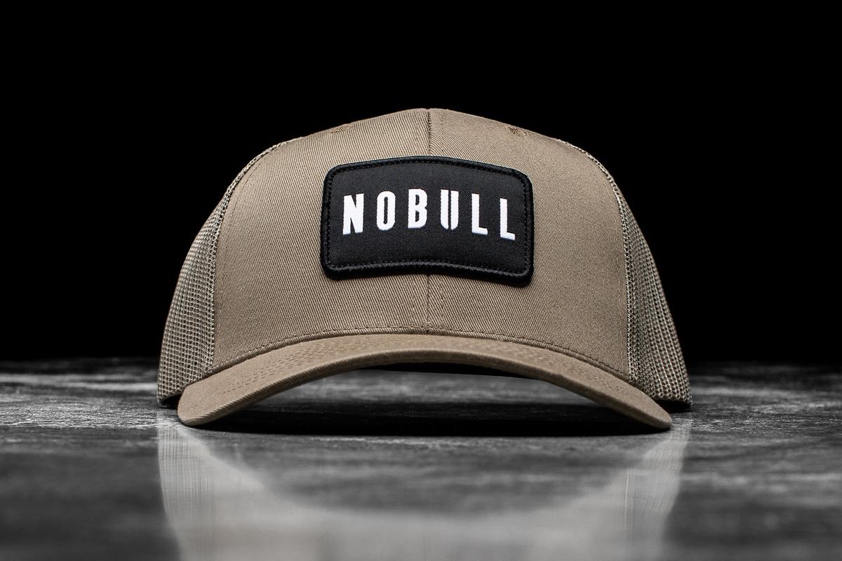 Nobull Curved-Brim Trucker Men\'s Hats Light Brown | Australia (ZD0835)